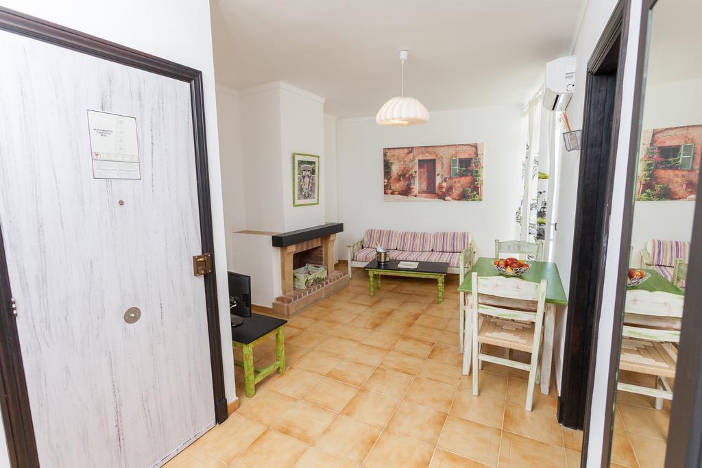Apartamentos Ibiza Колонья Сант Джордин Номер фото